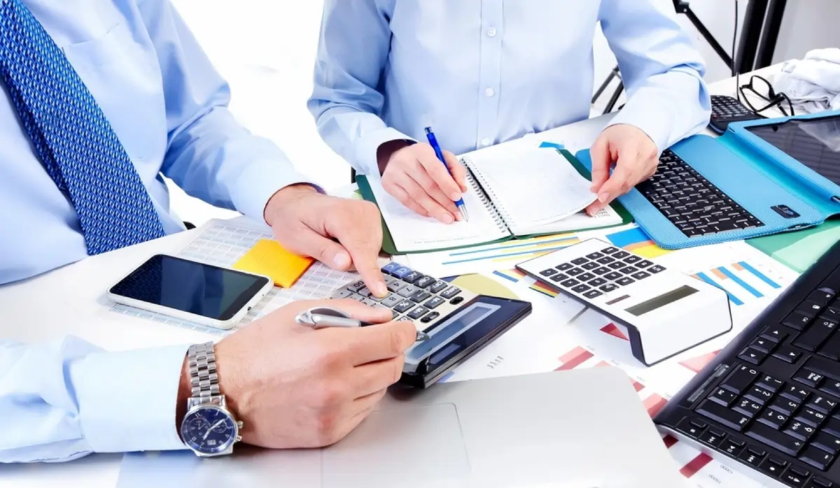 الرقابة على الاستثمارات المالية والمخاطر المتعلقة بها